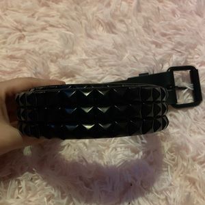 black studded belt !!